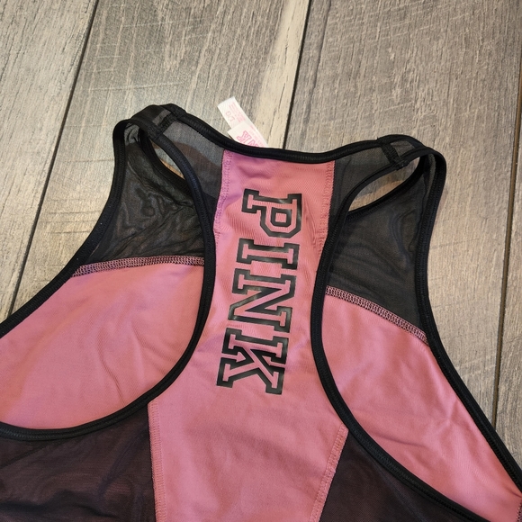 Pink sport bra - Picture 2 of 5